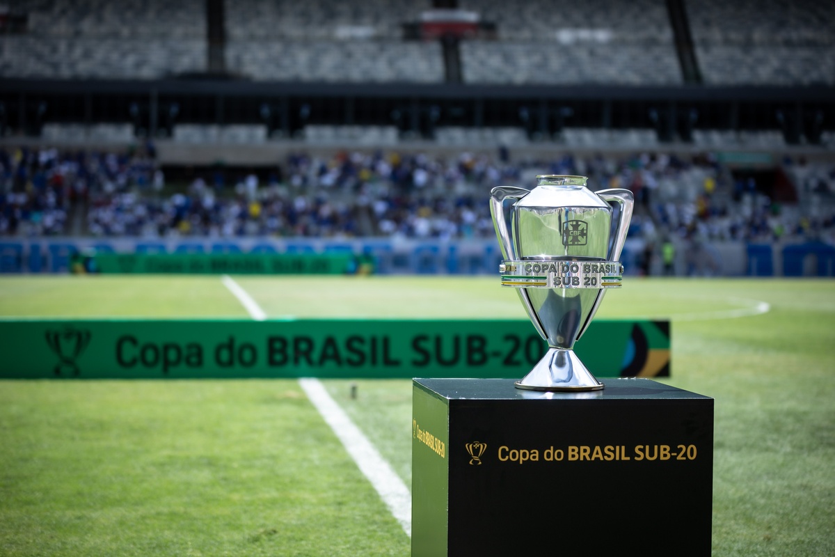 Confrontos entre Palmeiras, Ceará, São Paulo e Bahia acontecem entre 21 e 27 de novembro.
