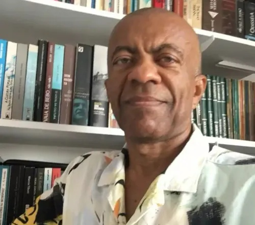 Feliciano Bezerra é reconhecido por promover a cultura afro-brasileira no Piauí.