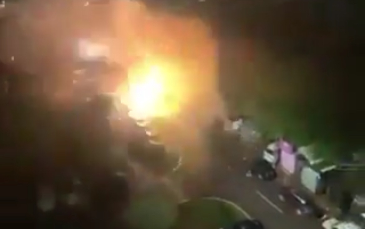 Imagens aéreas da explosão