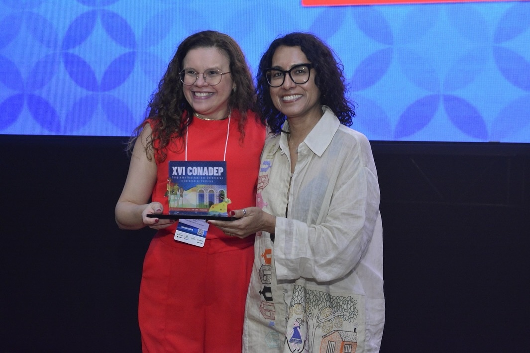 Karla Araújo de Andrade Leite conquistou o primeiro lugar no concurso de teses e práticas exitosas realizada