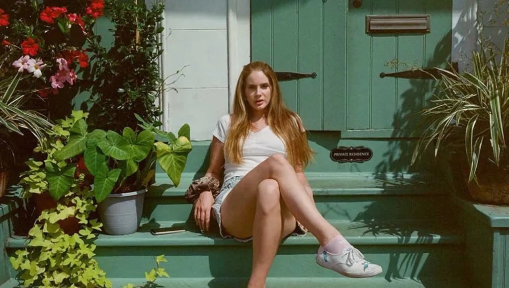 Lana Del Rey anuncia novo álbum, “The Right Person Will Stay”, para maio de 2025