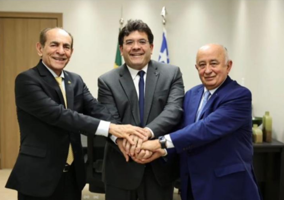 Marcelo e Júlio: eles procuram criar fatos para esconder o temor de perderem a vaga de senador. Agora, com Rafael