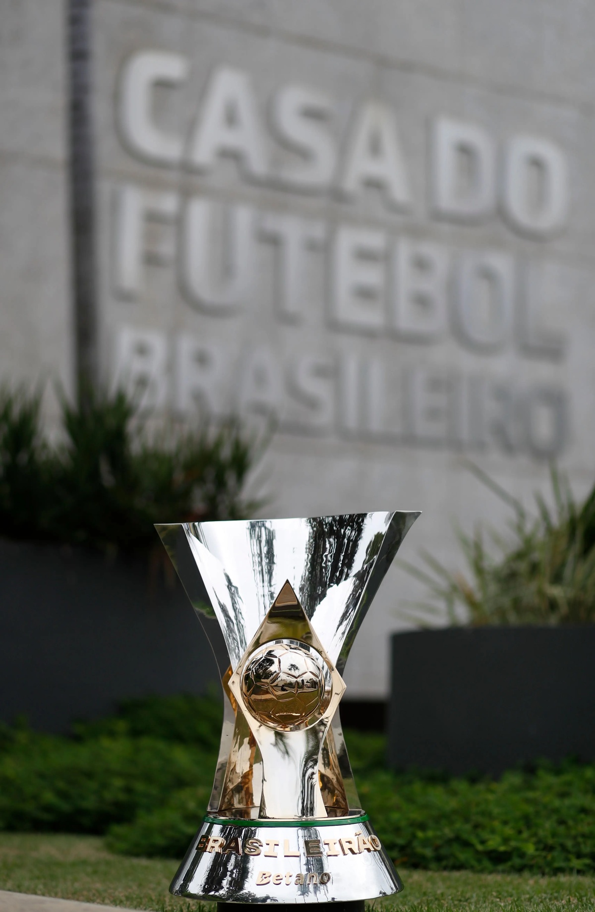 Troféu do Brasileirão Betano.