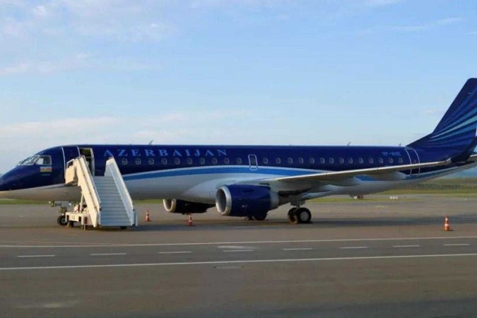 Avião da Embraer cai no Cazaquistão