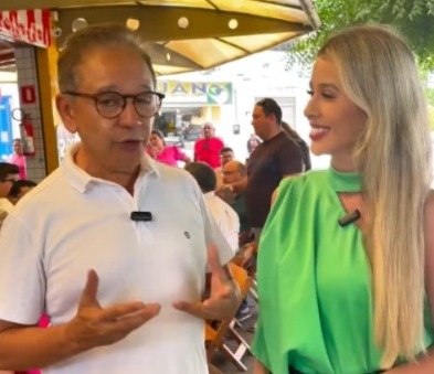 Dr. Hélio e a candidata a vereadora Emilia Brito
