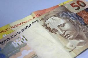 Empresas brasileiras acumulam R$ 156,1 bilhões em dívidas em outubro de 2024, aponta Serasa. (Foto: Reprodução/Marcello Casal Jr/Agência Brasil)