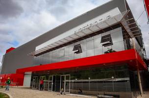 Inaugura auditório com direito a orquestra (Foto: TJ)