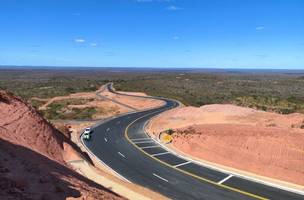 Pavimentação de rodovia na Serra do Quilombo (Foto: Reprodução/Governo do Piauí)