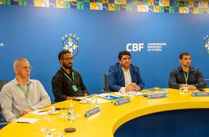 Presidente Ednaldo Rodrigues durante reunião com a FIFA. (Foto: Reprodução/Leto Ribas/CBF)