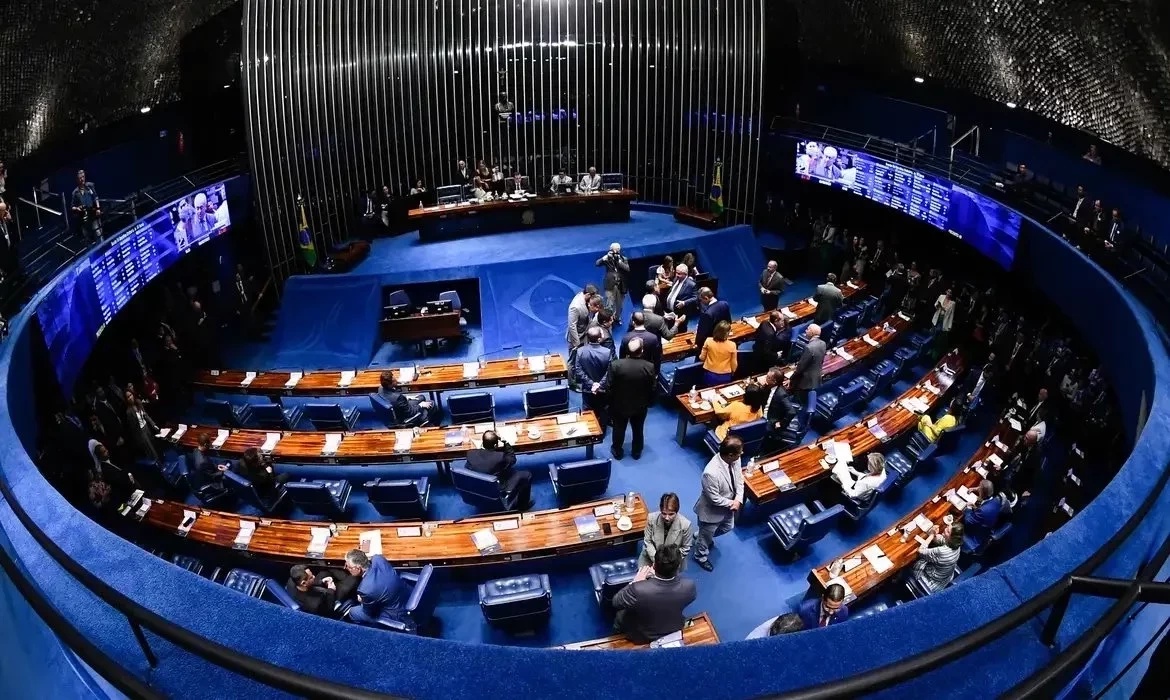 regra para IA que deve ser votada hoje impõe limites e prevê multas
