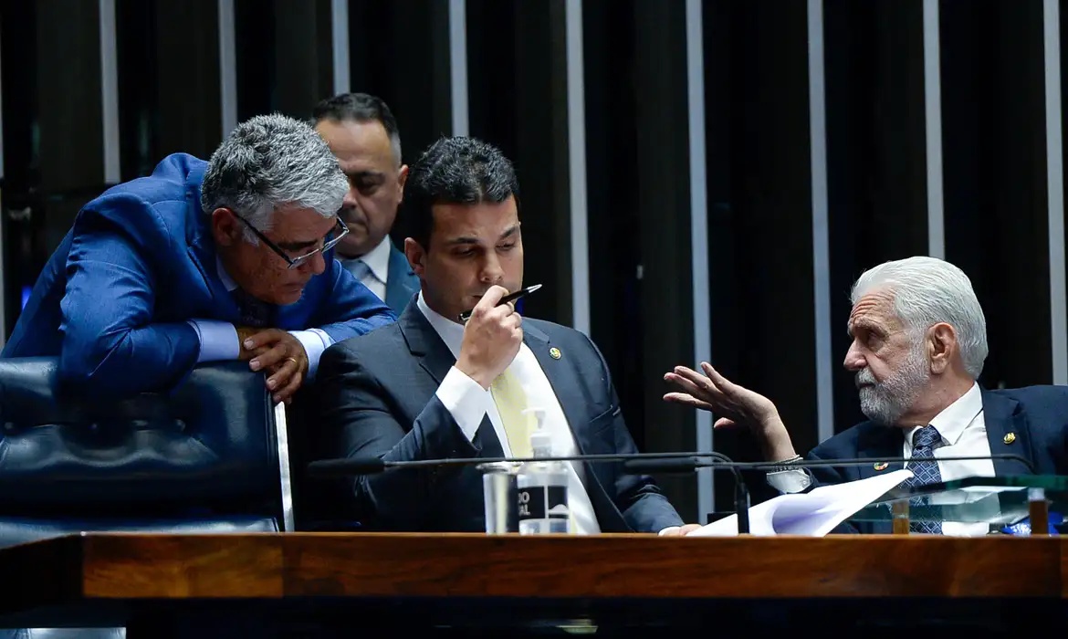 retira de pauta projeto que legalizaria bingos e cassinos