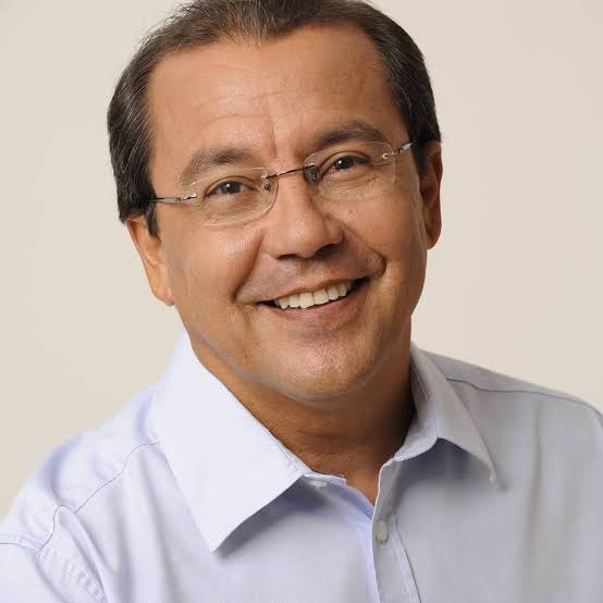 Secretario Jonas, dos transportes, entende de sistema de abastecimento dagua
