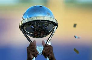 Troféu da Copa Sul-Americana• Conmebol (Foto: • Conmebol)