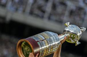Troféu da Libertadores• Divulgação/Conmebol (Foto: • Divulgação/Conmebol)