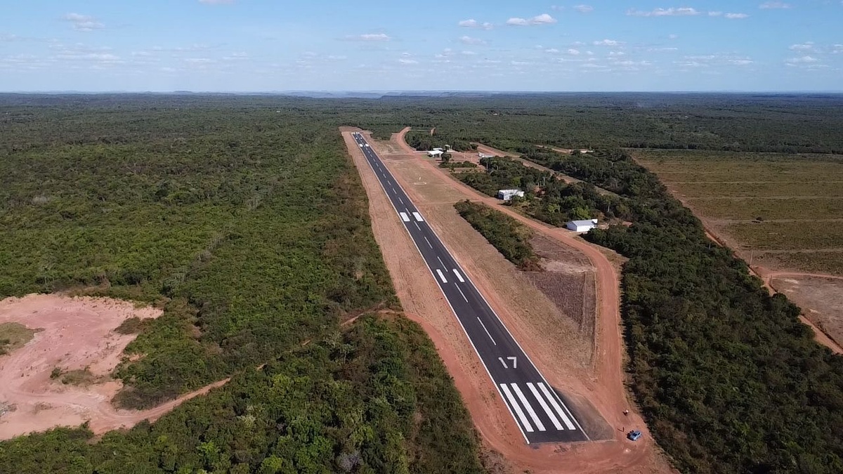 A grande pista no aeroporto que terá também casas e hangares