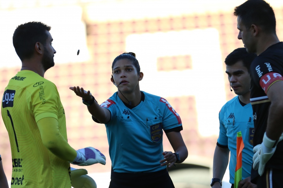 Campeonato contará com arbitragem totalmente feminina