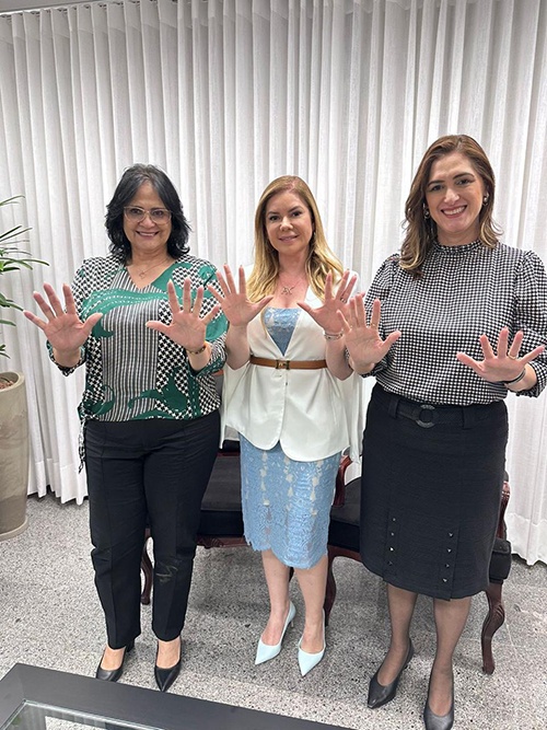 Damares Alves, Cristiane Britto e Alessya Xavier