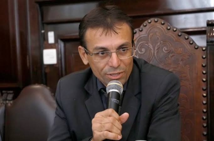 Fugas de presos ocorrem por falhas nos presídios, diz Vilobaldo Carvalho