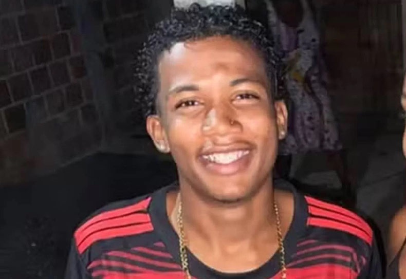 Jovem perdeu o braço após acidente em brinquedo