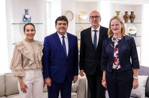 Rafael Fonteles recebe visita do embaixador da Áustria e sua esposa (Foto: Reprodução / Governo do Piauí)