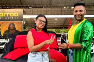 Robson Vieira viralizou nas redes por sua comemoração irreverente com clientes (Foto: Reprodução)