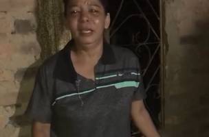Mãe de jovem morto a facadas pelo “amigo” aparece em vídeo e faz alerta para crianças e adolescentes (Foto: Reprodução)