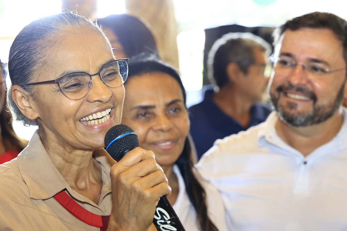 Marina Silva declara apoio a Fábio Novo durante visita em Teresina
