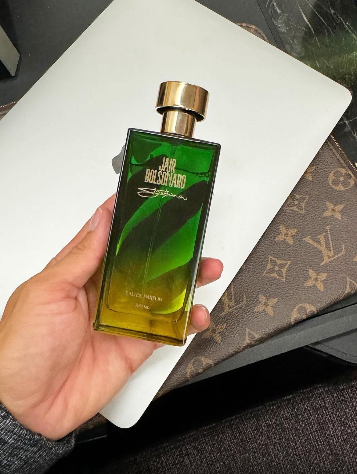 Perfume de Jair Bolsonaro