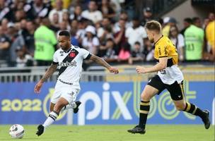 Alex Teixeira durante o jogo contra o Criciúma (Foto: Foto: Daniel Ramalho/Vasco)