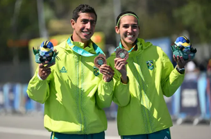 Caio e Viviane (Foto: Reprodução/AFP)