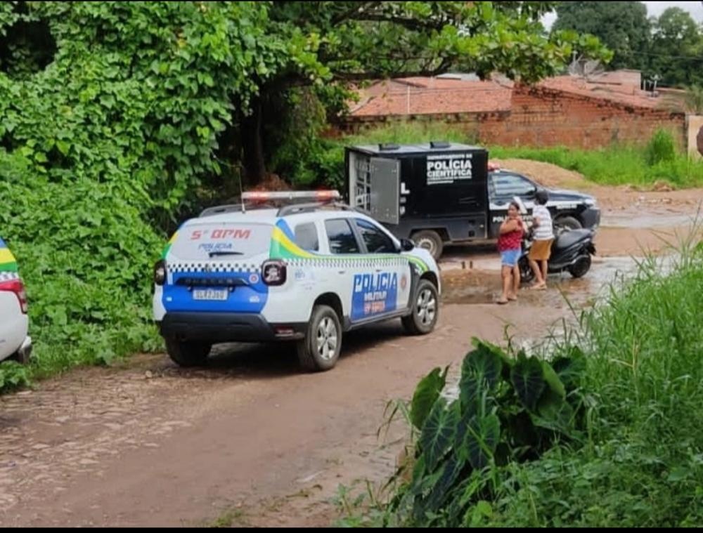 Corpo encontrado em bueiro