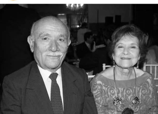 Dona Helena com o marido, Bona Medeiros, já falecido