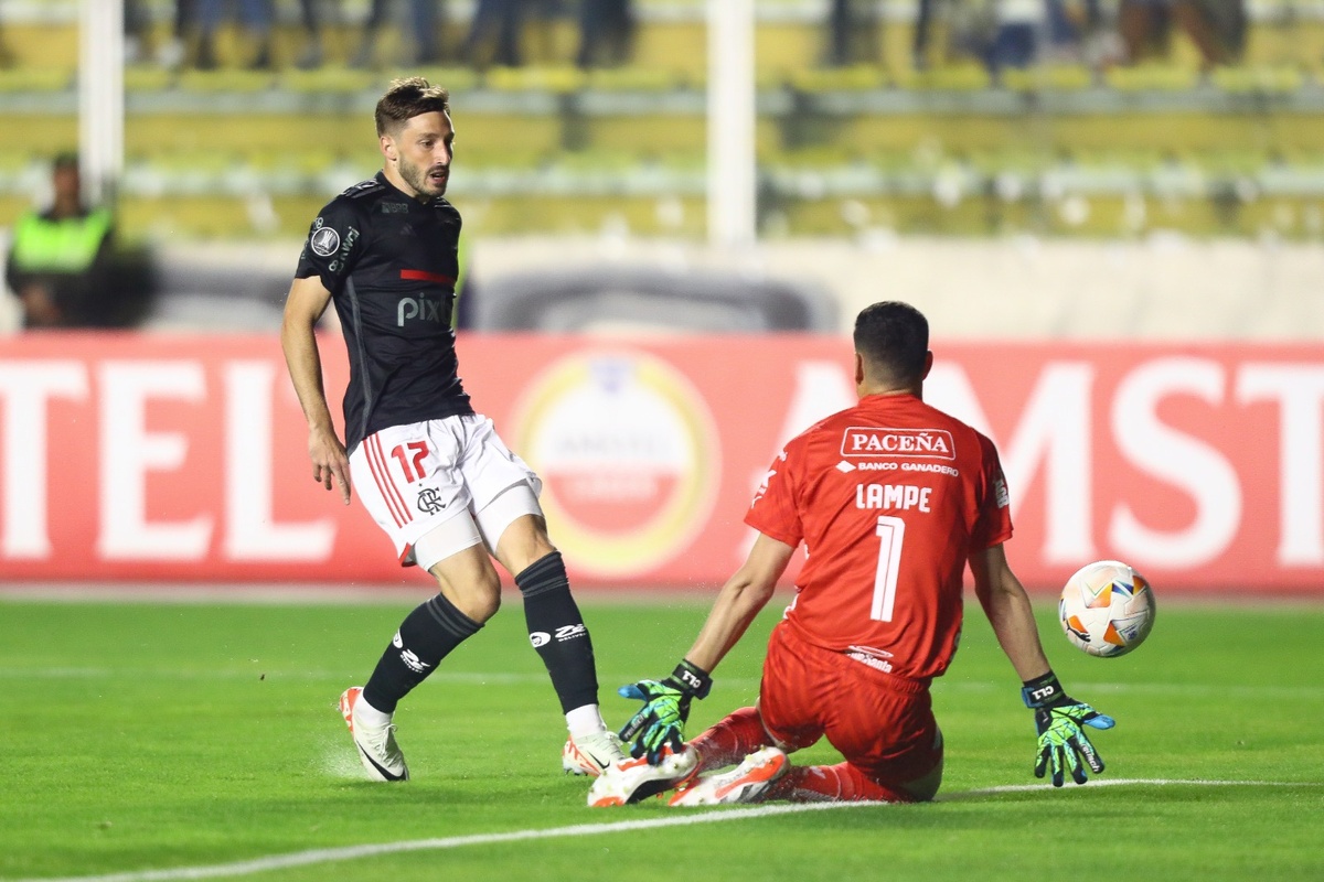 Flamengo perdeu a invencibilidade na Libertadores