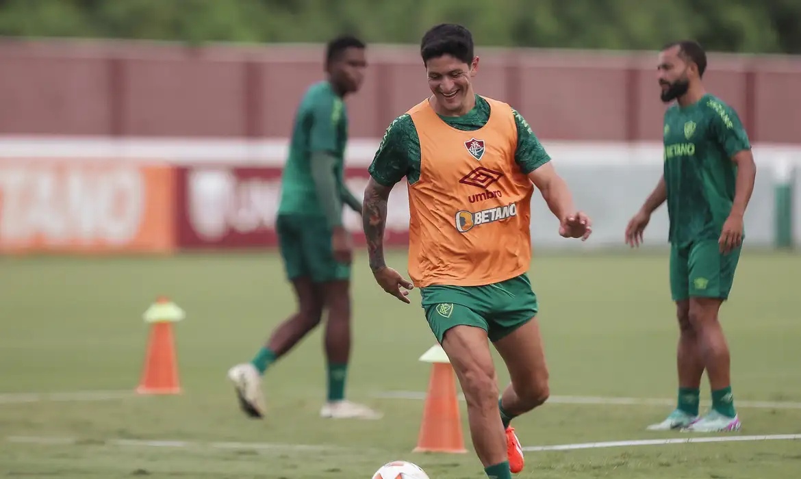 Fluminense se prepara para enfrentar Colo-Colo
