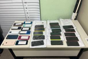 Foram recuperados 30 aparelhos celulares (Foto: Reprodução/SSP)