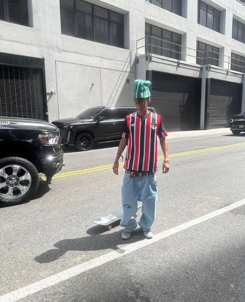 Jaden Smith com camisa do São Paulo