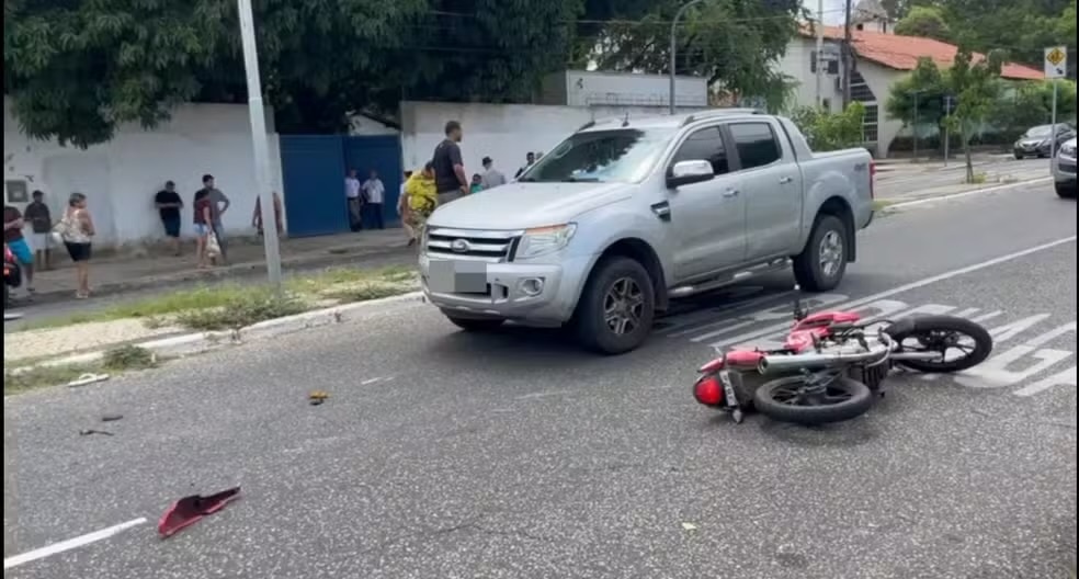 Jovem morre e outro fica ferido em acidente no bairro Saci
