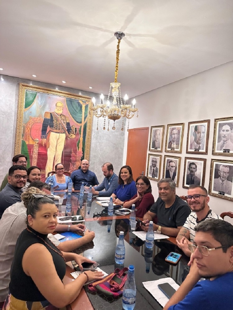 Reunião na sede da prefeitura de Pedro II