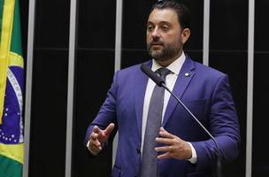 Átila Lira (PP-PI) quer manter cobrança do imposto sobre importados (Foto: Agência Câmara)