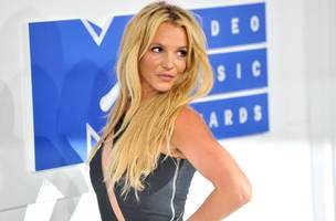Britney Spears anuncia lançamento de novos projetos (Foto: Reprodução)