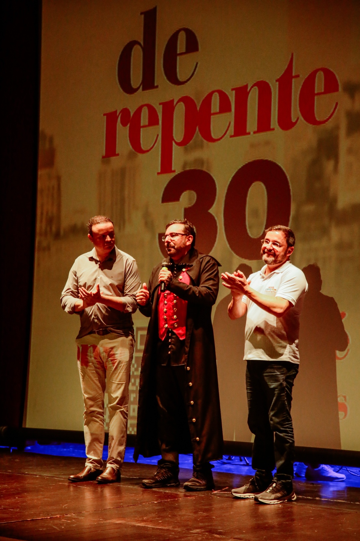 De repente 30