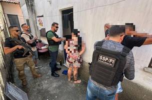 Mulher suspeita de tráfico de drogas e envolvimento com organização criminosa é presa em Teresina (Foto: Divulgação/Ascom)