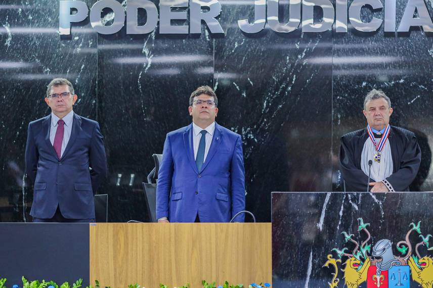 O governador Rafael Fonteles marcou presença na solenidade O governador Rafael Fonteles marcou presença na solenidade