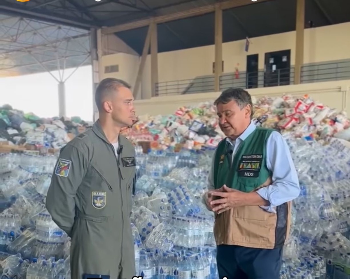 O ministro postou sua ação de bate-estaca nas redes sociais, mas já está fazendo política no PiauÍ