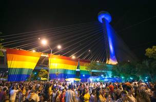 Parada LGBTQIA+ em Teresina (Foto: Reprodução/Estadão)