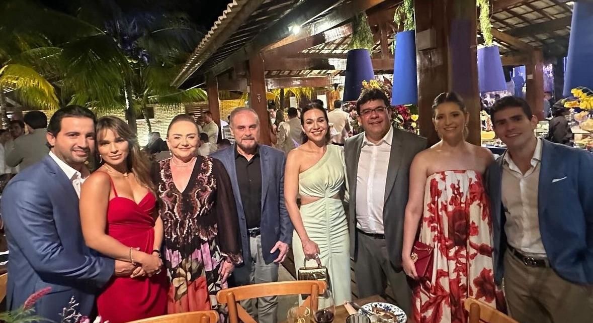 Rafael, a esposa e os sogros foram prestigiar o casamento no Ceará