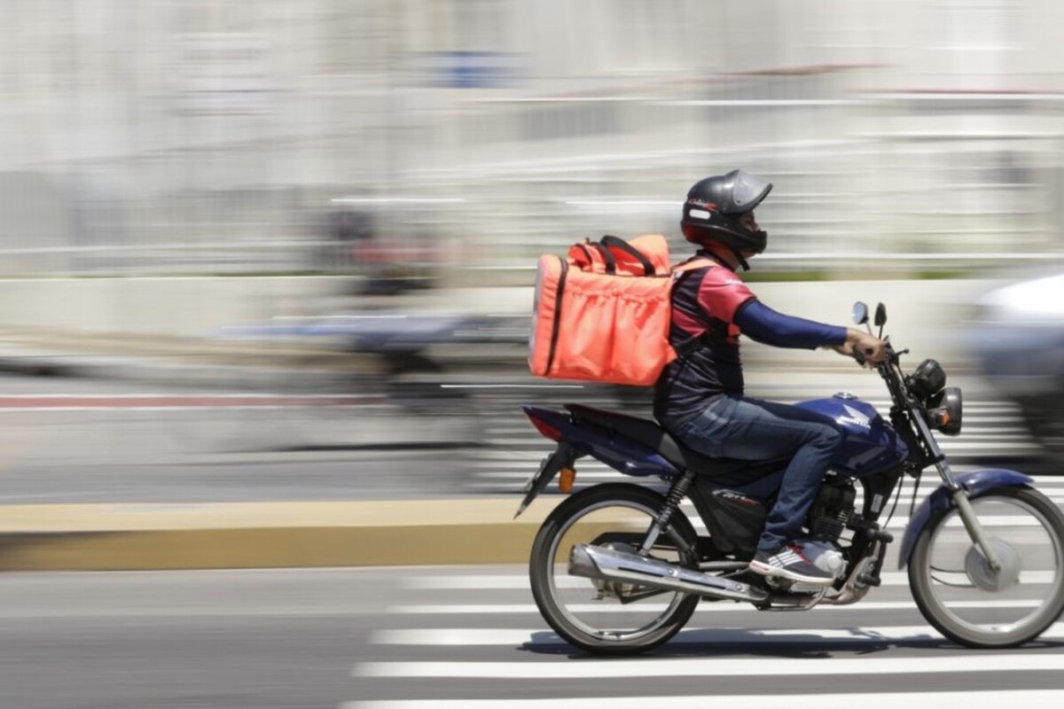 A capacitação, que deve começar em julho, inicialmente envolverá 30 entregadores de deliverys e moto aplicativos.