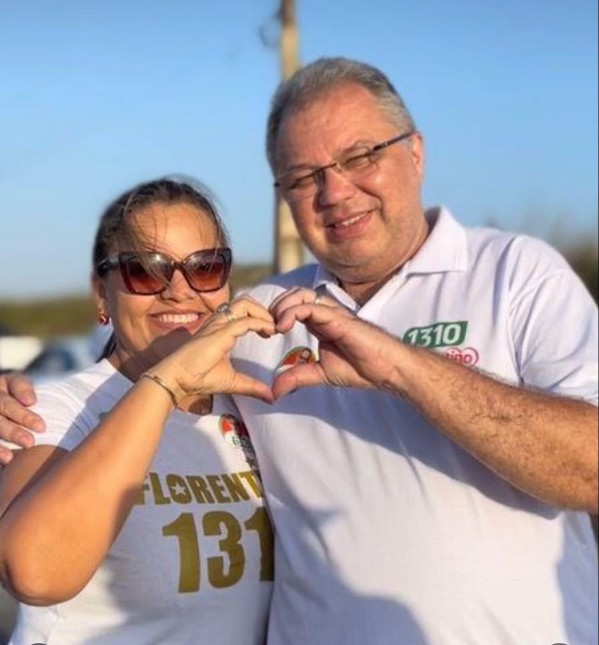 É o amor!!!! Dona Flaviana tinha cargo na Secretaria do Governo mesmo morando em Parnaíba