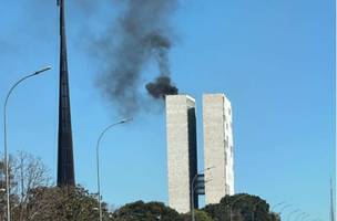 Fumaça no Congresso era uma simulação (Foto: Reprodução)