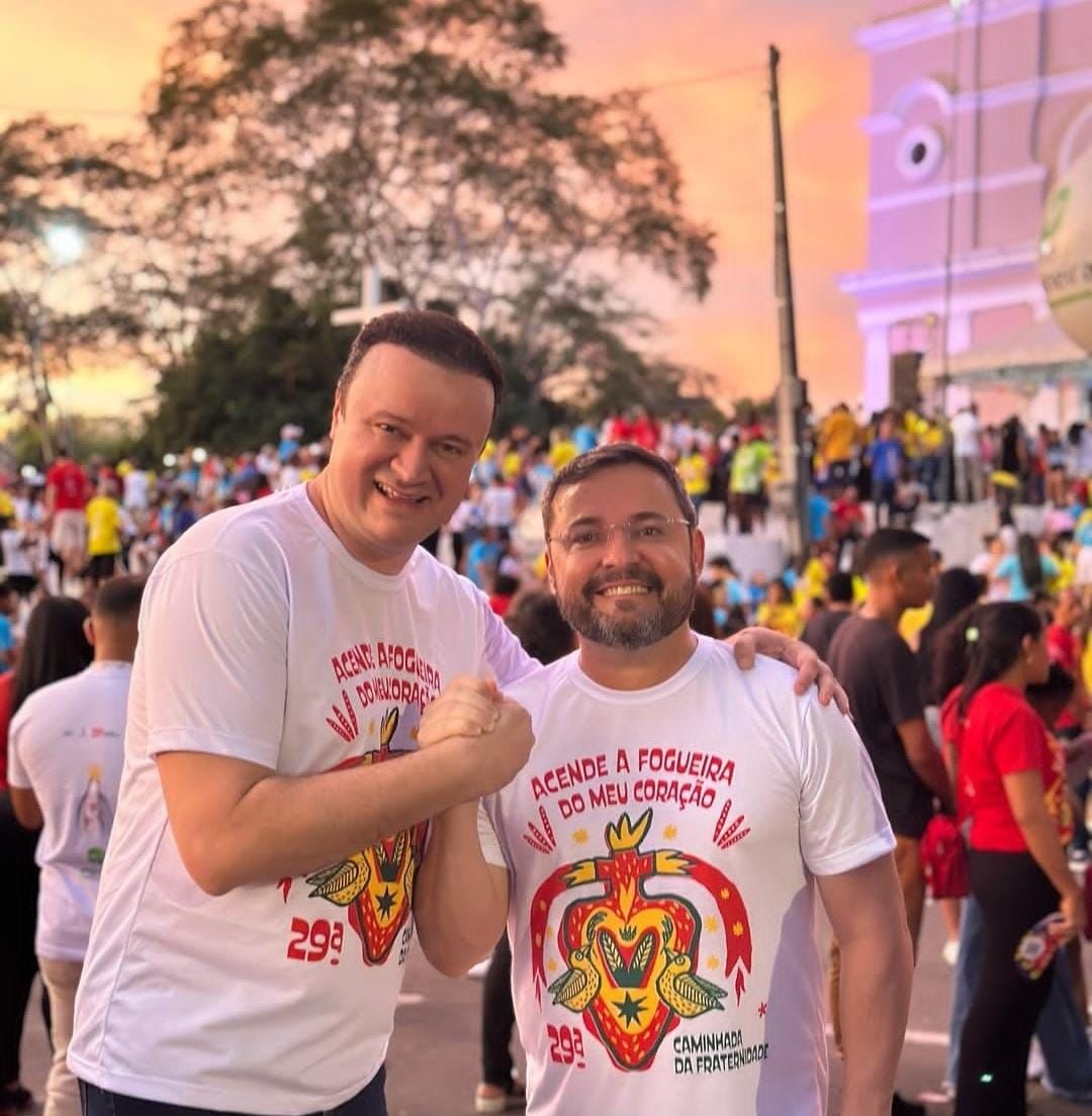 Na campanha da Fraternidade só deu para esses dois aí… e para os panfletos das obras do Opa.